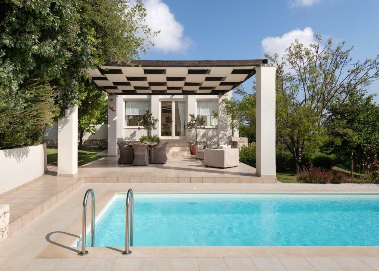 Levantes Luxury Home - Nature Inspired, Pool & Bbq, By Thinkvilla Prinés Eksteriør bilde