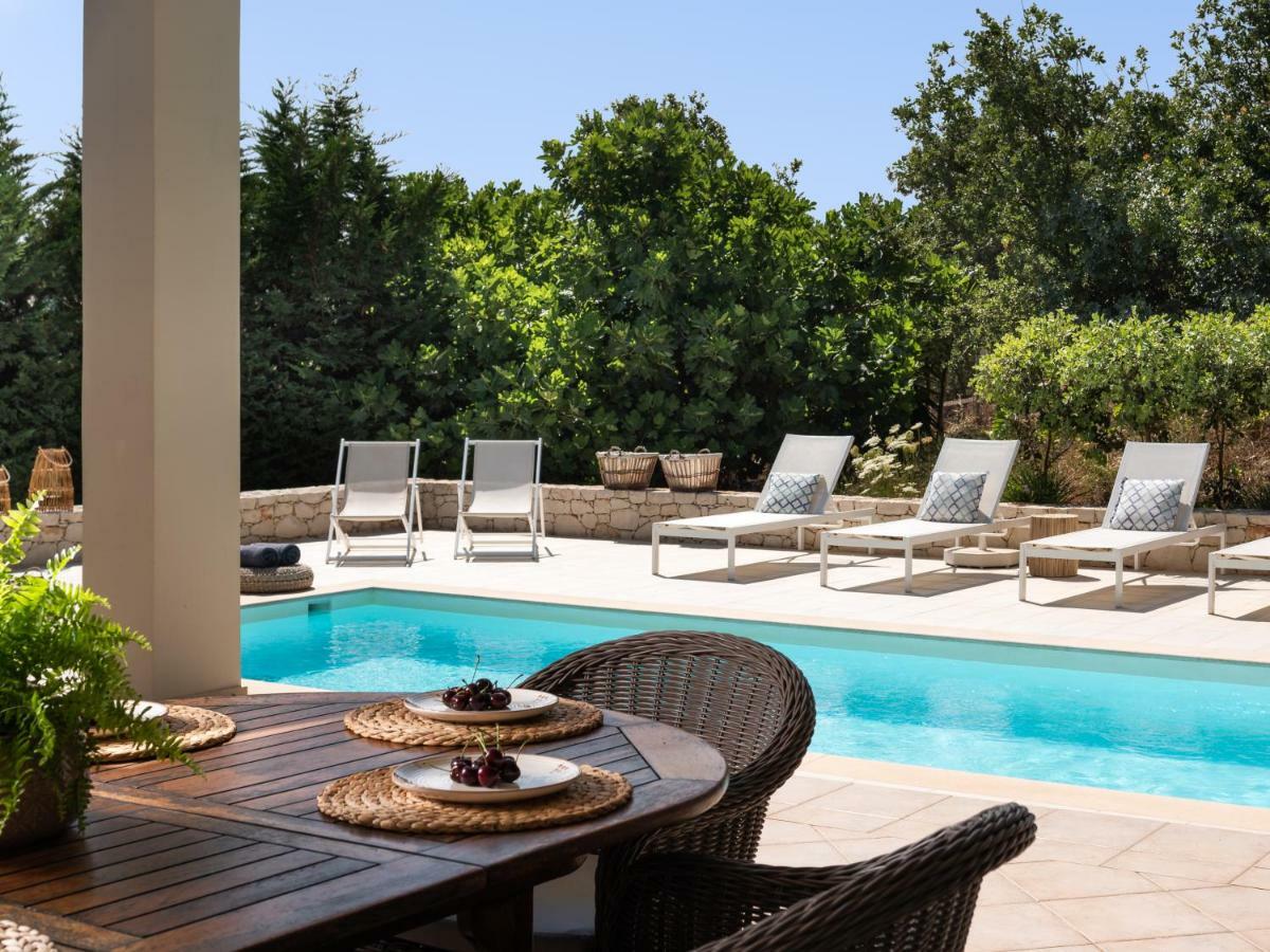 Levantes Luxury Home - Nature Inspired, Pool & Bbq, By Thinkvilla Prinés Eksteriør bilde