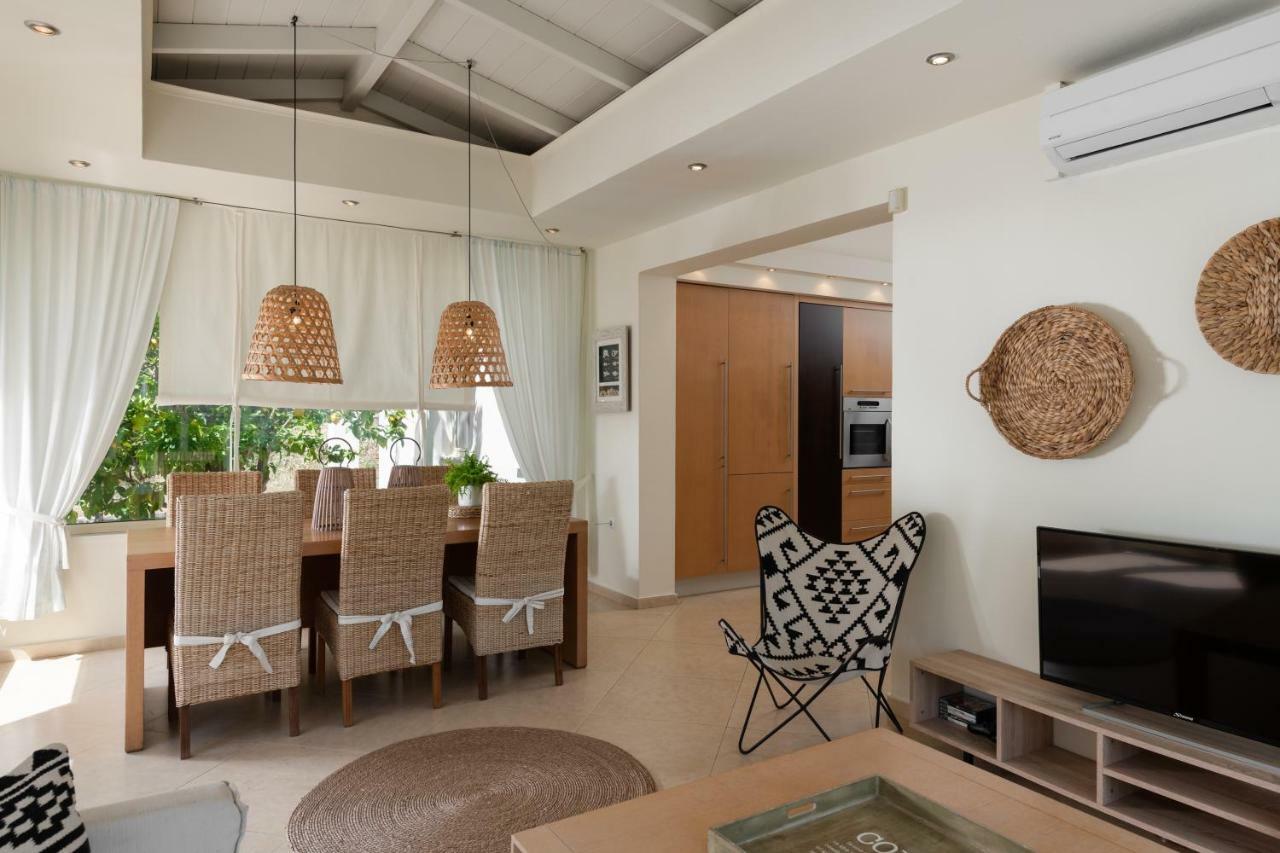 Levantes Luxury Home - Nature Inspired, Pool & Bbq, By Thinkvilla Prinés Eksteriør bilde